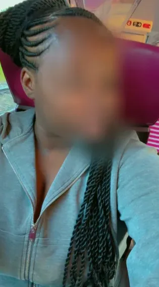 Anja, 21