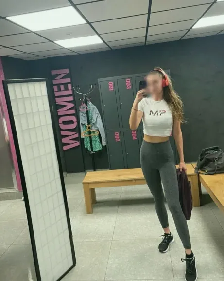 Anja, 36
