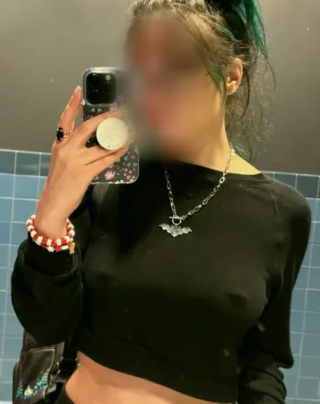 Annalena, 28