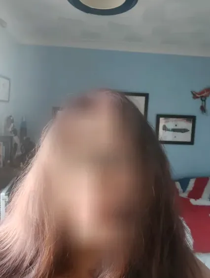 Fatma, 24