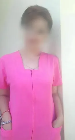 Isabell, 33