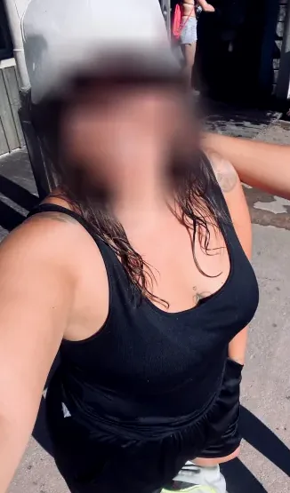 Lea, 34