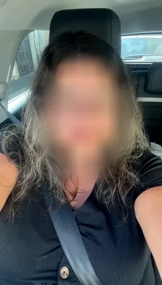 Merle, 33