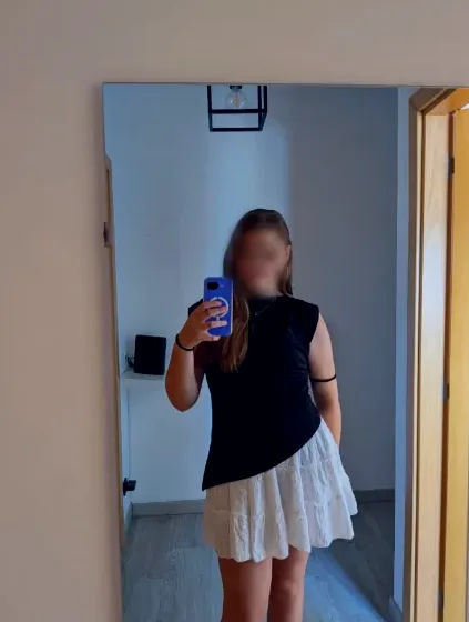 Miriam, 18