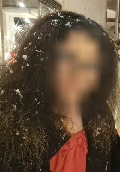 Romy, 24